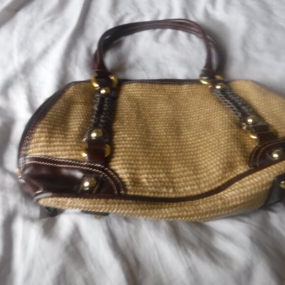 Womens Giani Bernini Purse Pre Owned Very Good Shape - Picture 12 of 14